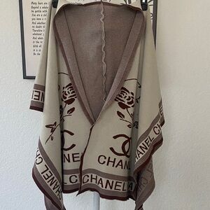CHANEL Beige and Brown Rose Logo Knit Poncho/Shrug